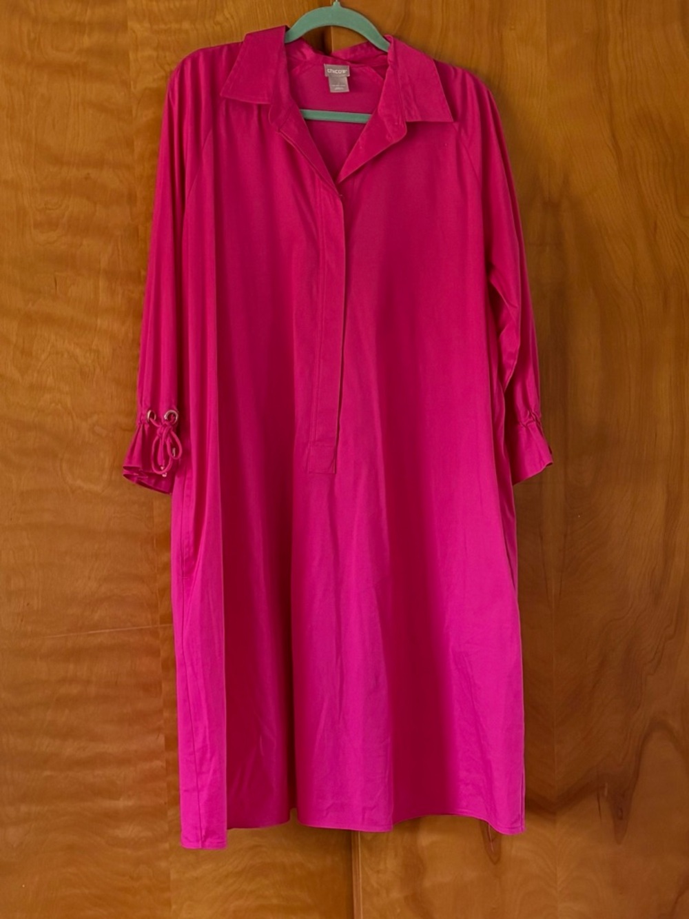CHICOS SIZE 2 (12/14) Bright Fuchsia Button-Front Collared Dress